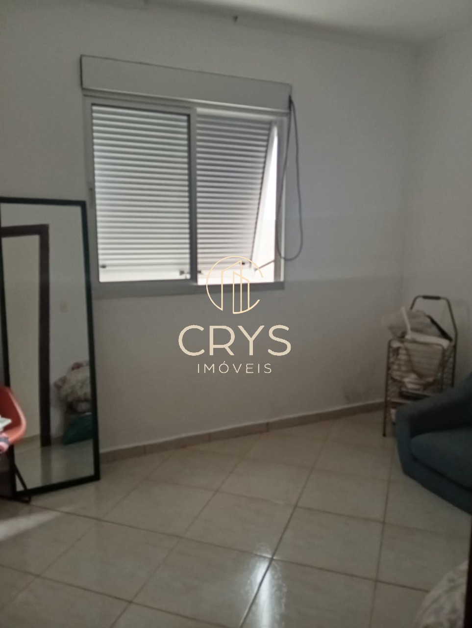 Casa à venda com 2 quartos, 100m² - Foto 4