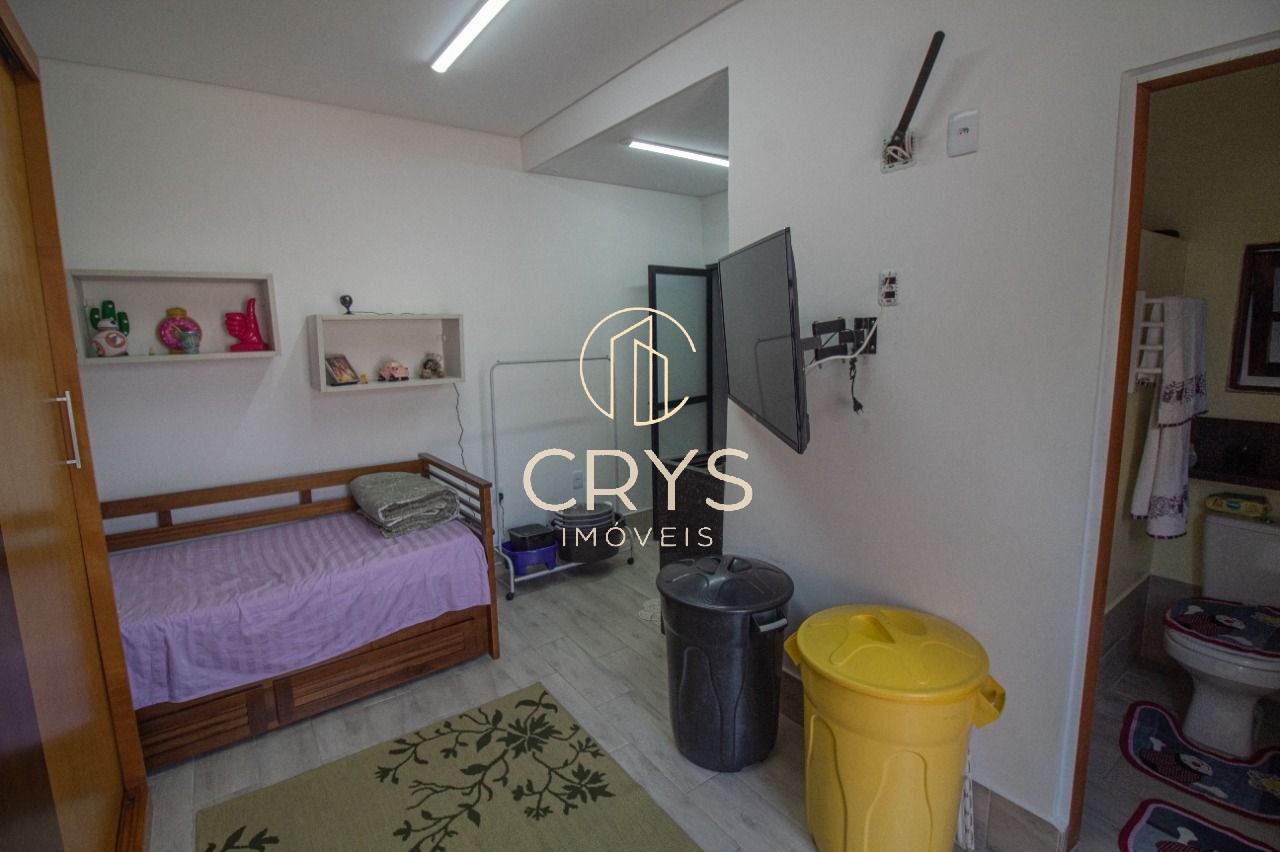 Casa, 3 quartos, 225 m² - Foto 7