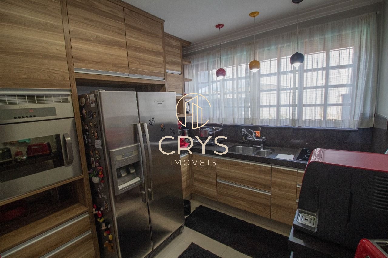 Casa, 3 quartos, 225 m² - Foto 16