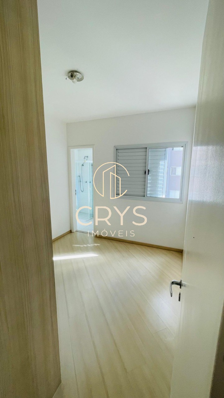 Apartamento para alugar com 3 quartos, 134m² - Foto 10