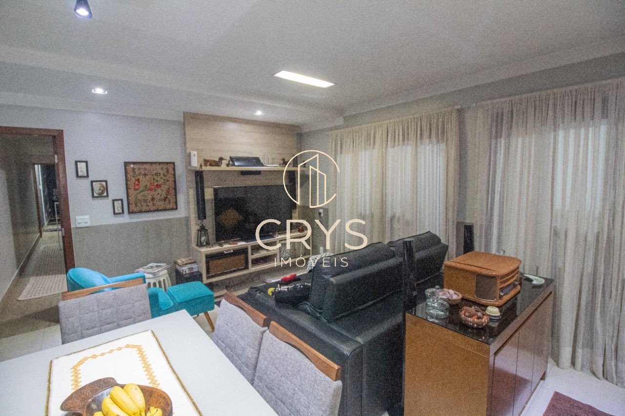 Casa, 3 quartos, 225 m² - Foto 2