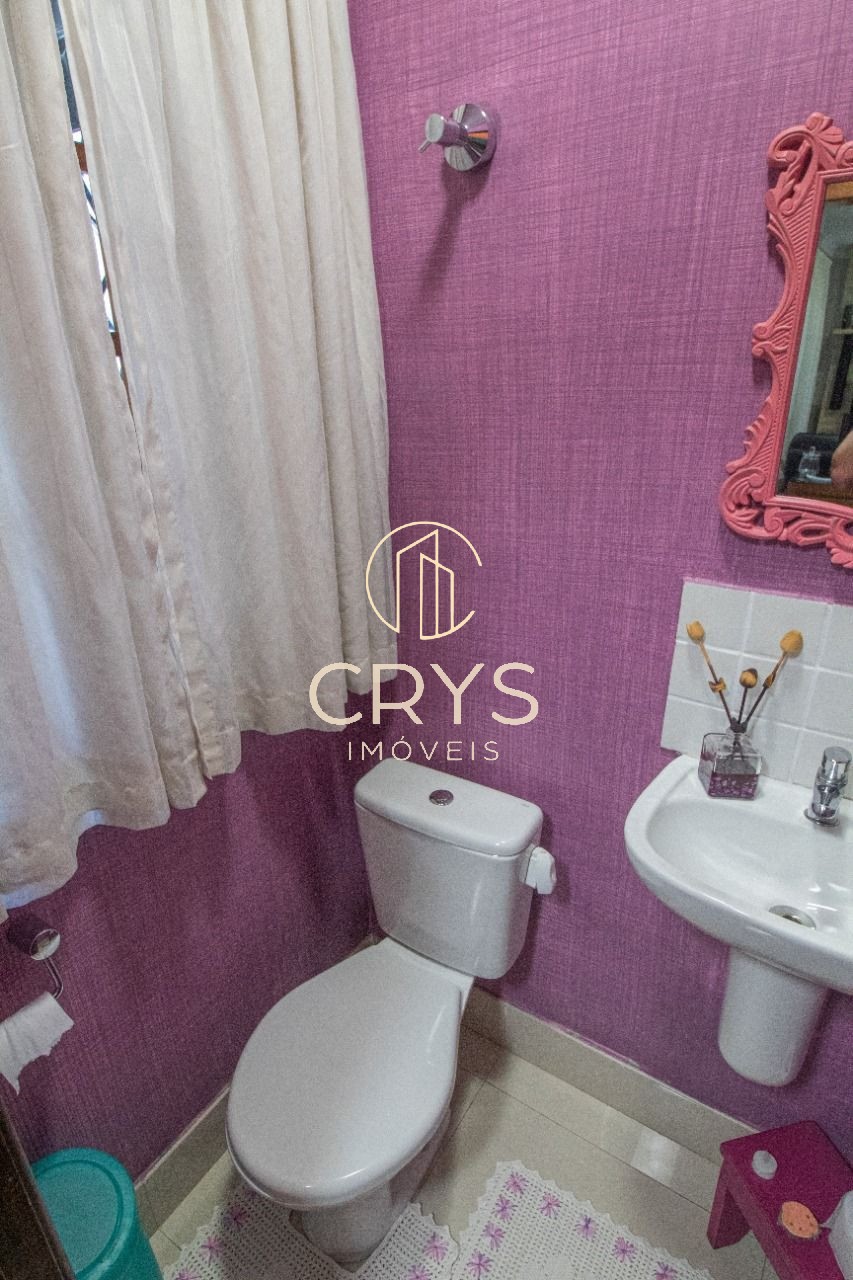 Casa, 3 quartos, 225 m² - Foto 33