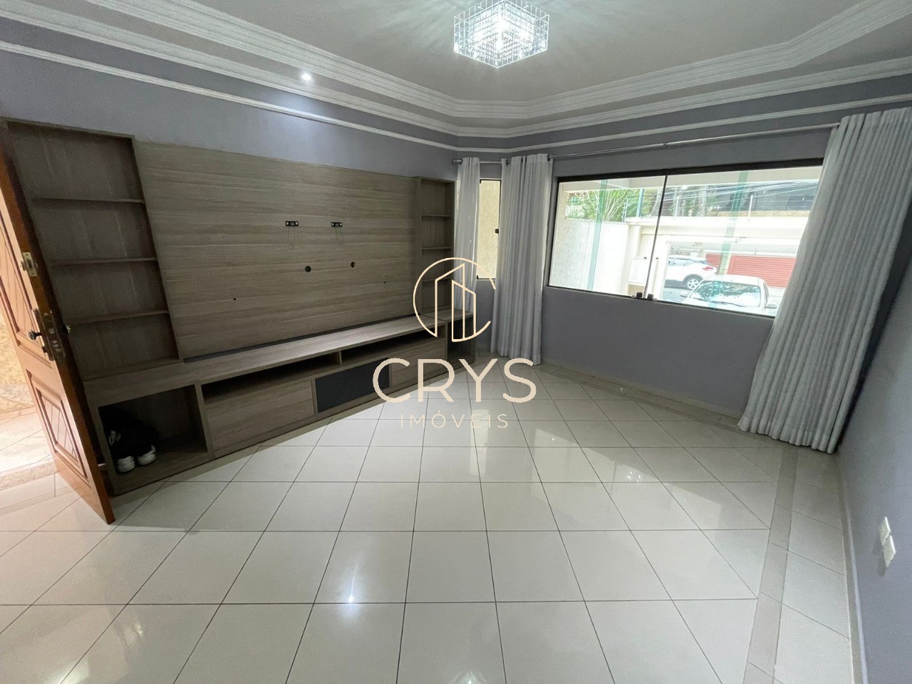 Casa, 3 quartos, 212 m² - Foto 1