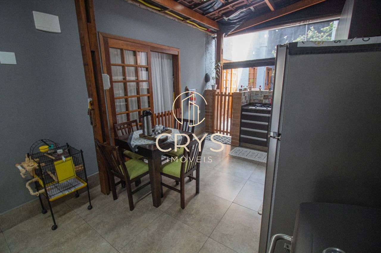 Casa, 3 quartos, 225 m² - Foto 45