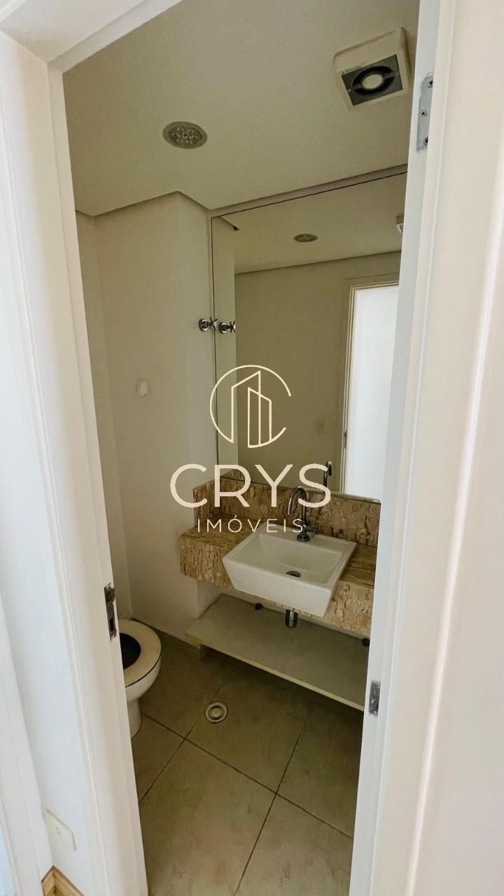 Apartamento para alugar com 3 quartos, 134m² - Foto 2
