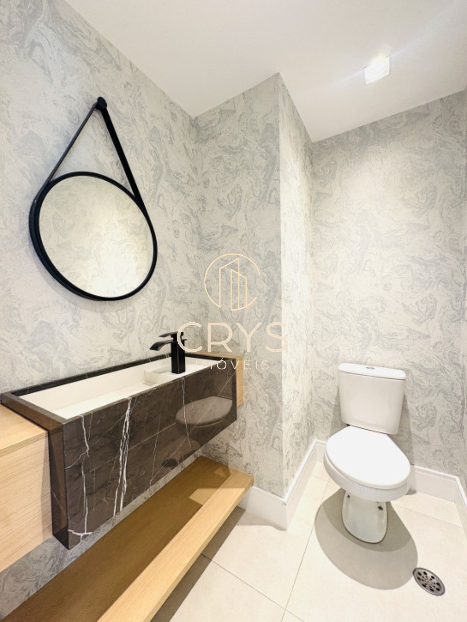 Apartamento para alugar com 3 quartos, 150m² - Foto 17