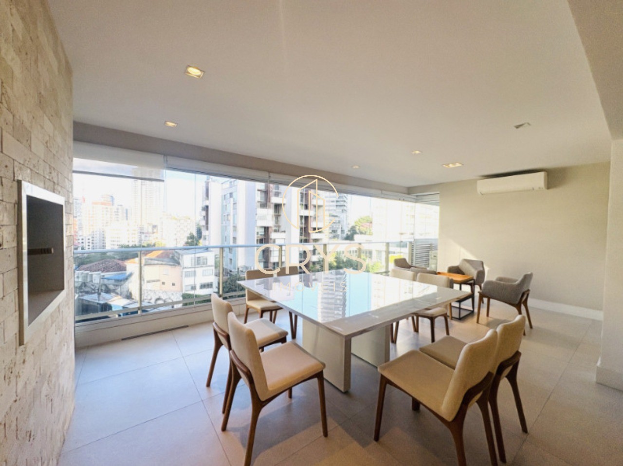 Apartamento para alugar com 3 quartos, 150m² - Foto 1