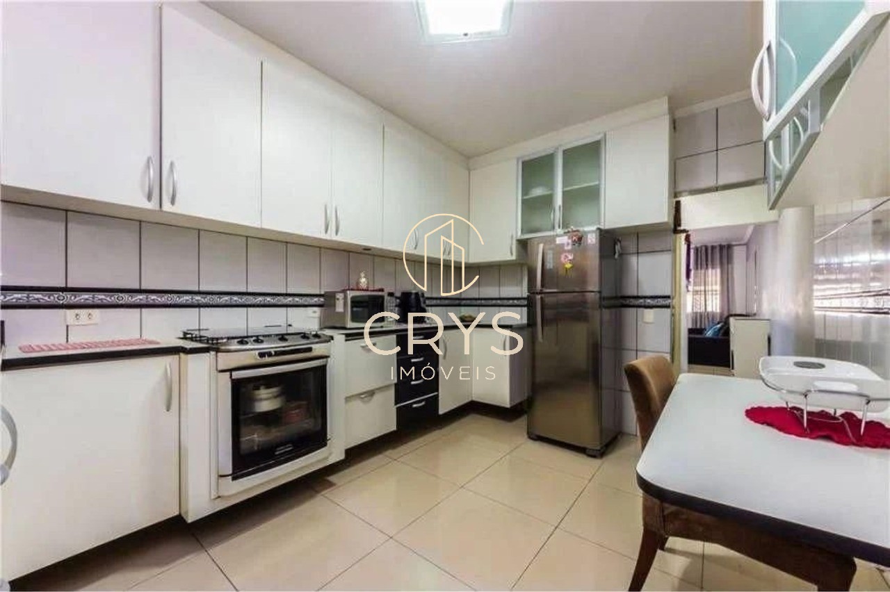 Casa à venda com 2 quartos, 121m² - Foto 6