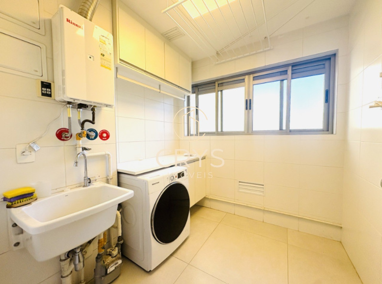 Apartamento para alugar com 3 quartos, 150m² - Foto 3