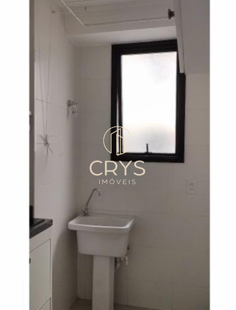 Apartamento à venda com 2 quartos, 33m² - Foto 2