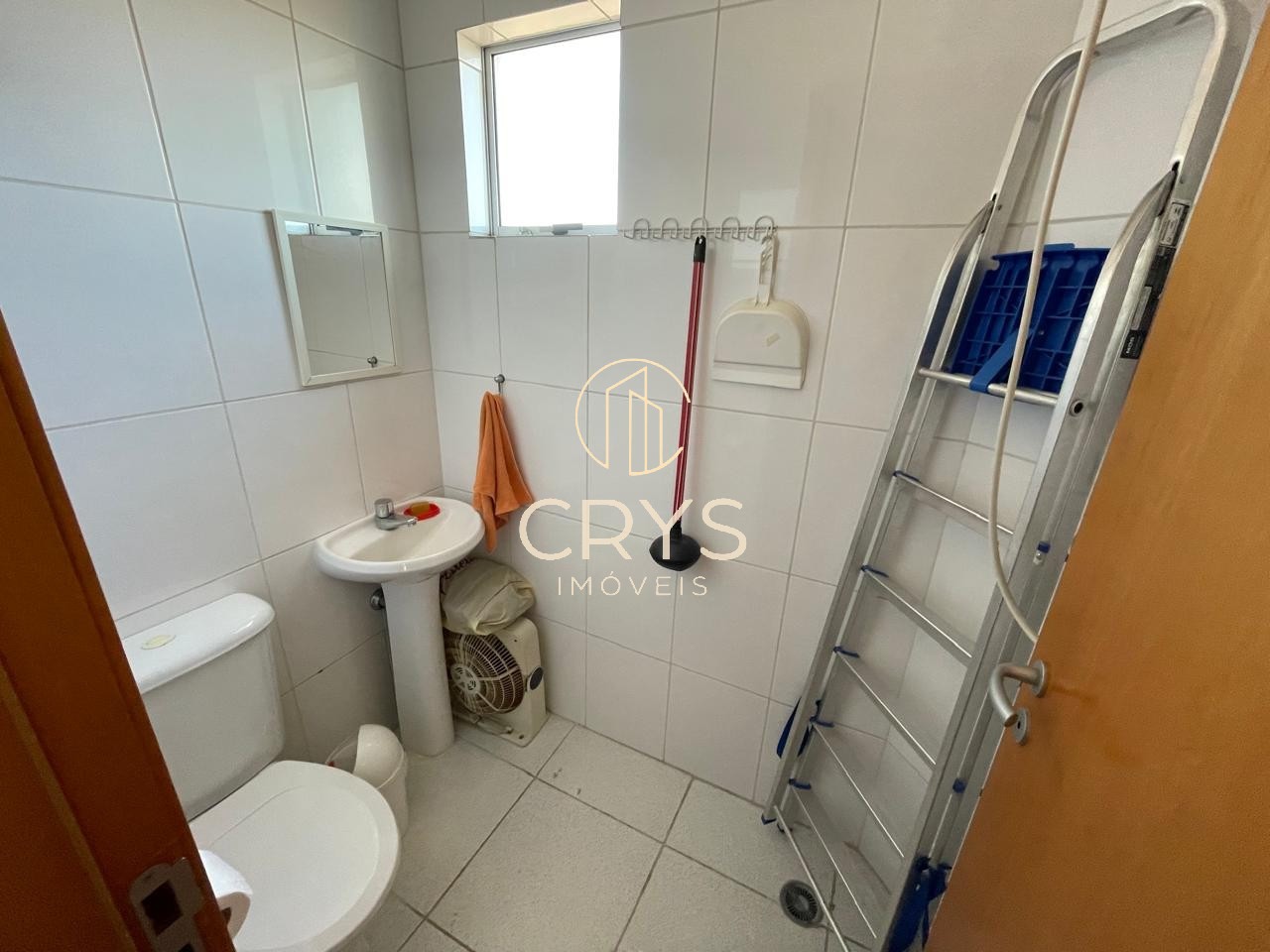 Casa para alugar com 4 quartos, 400m² - Foto 39