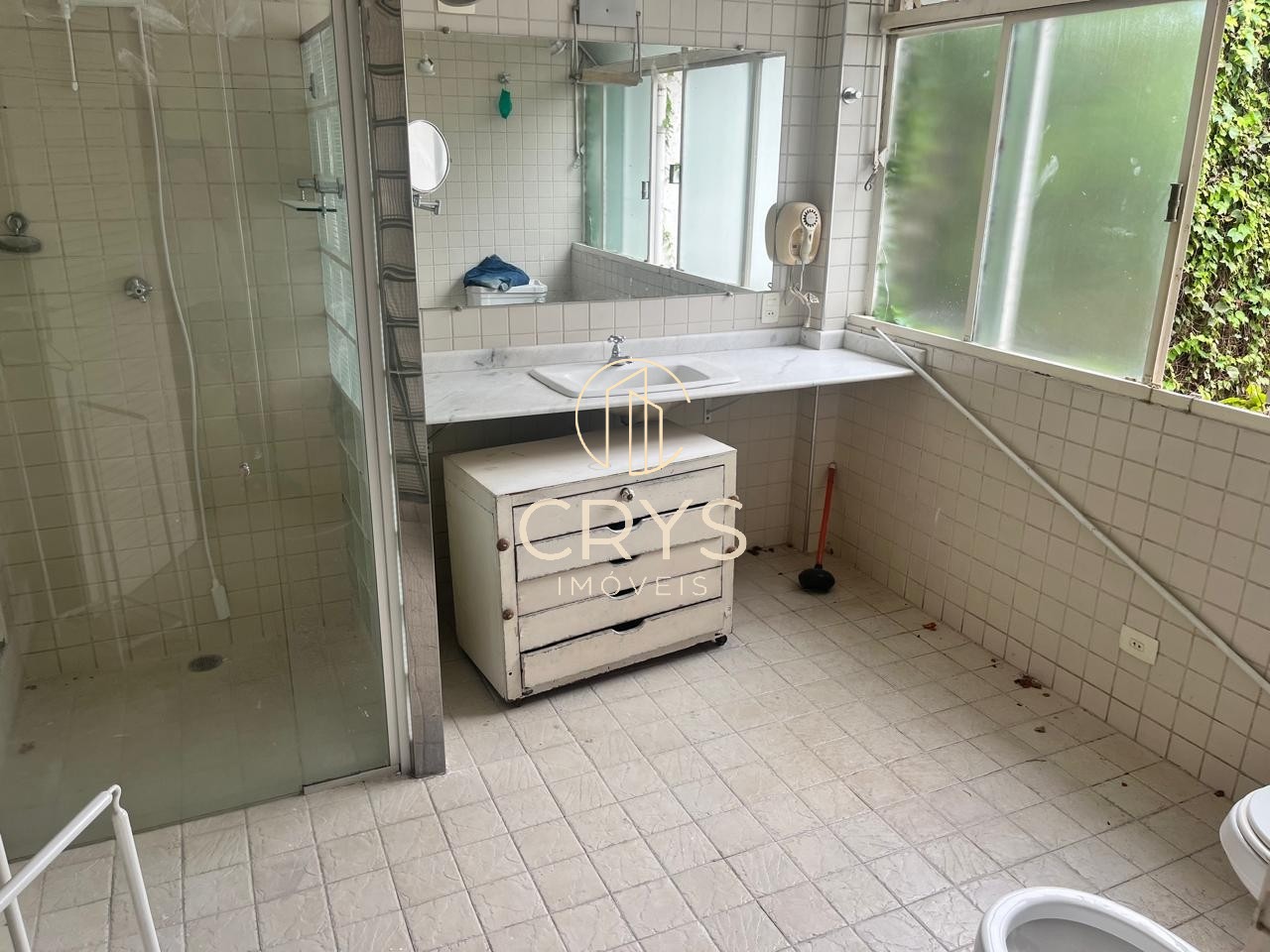 Casa para alugar com 4 quartos, 400m² - Foto 10