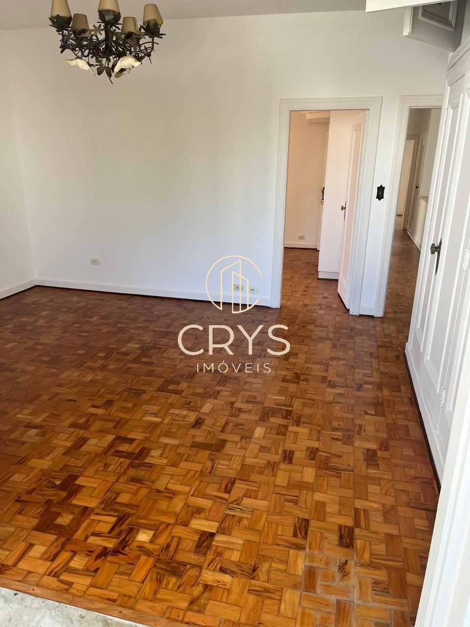Casa para alugar com 4 quartos, 400m² - Foto 14