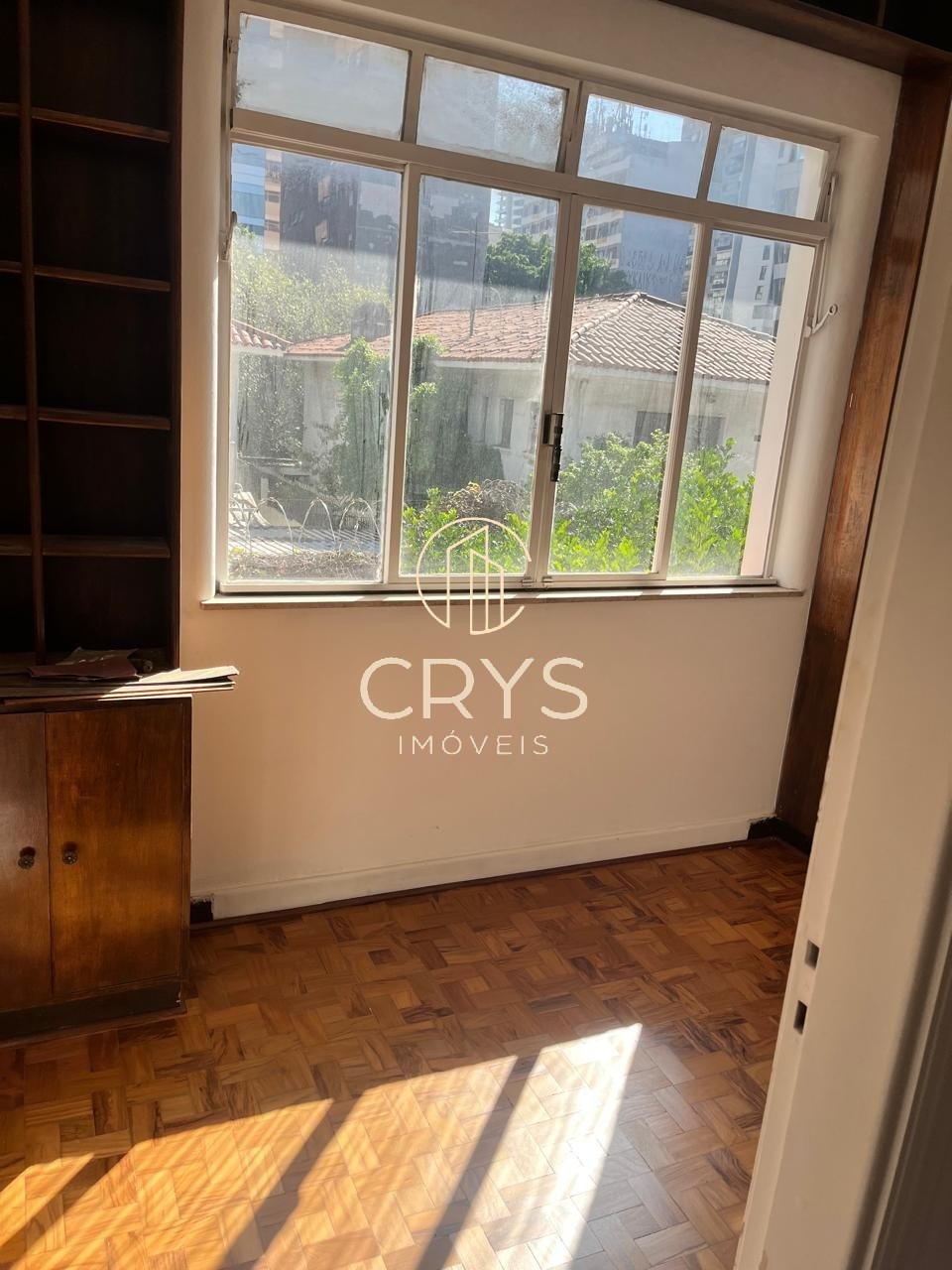 Casa para alugar com 4 quartos, 400m² - Foto 6