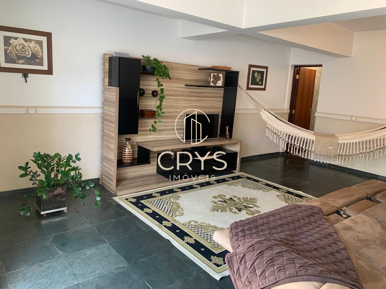 Casa, 3 quartos, 242 m² - Foto 2