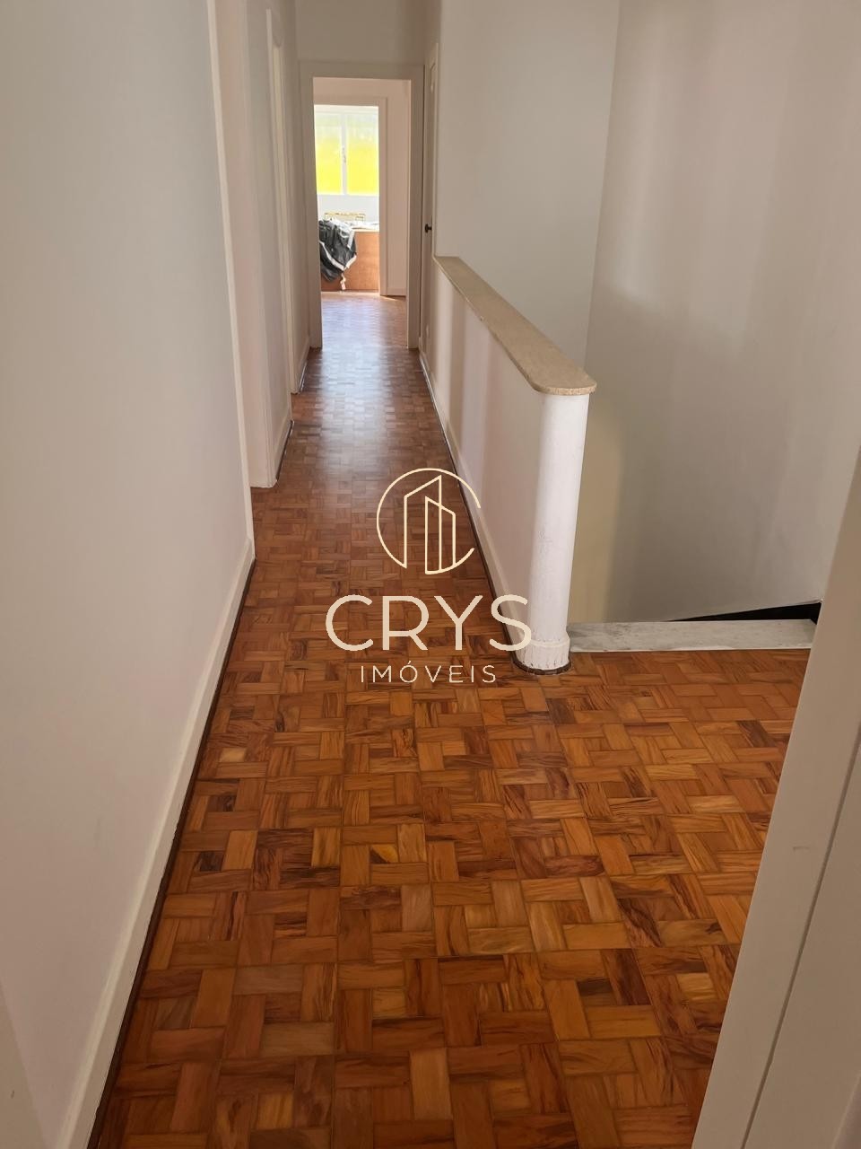 Casa para alugar com 4 quartos, 400m² - Foto 9