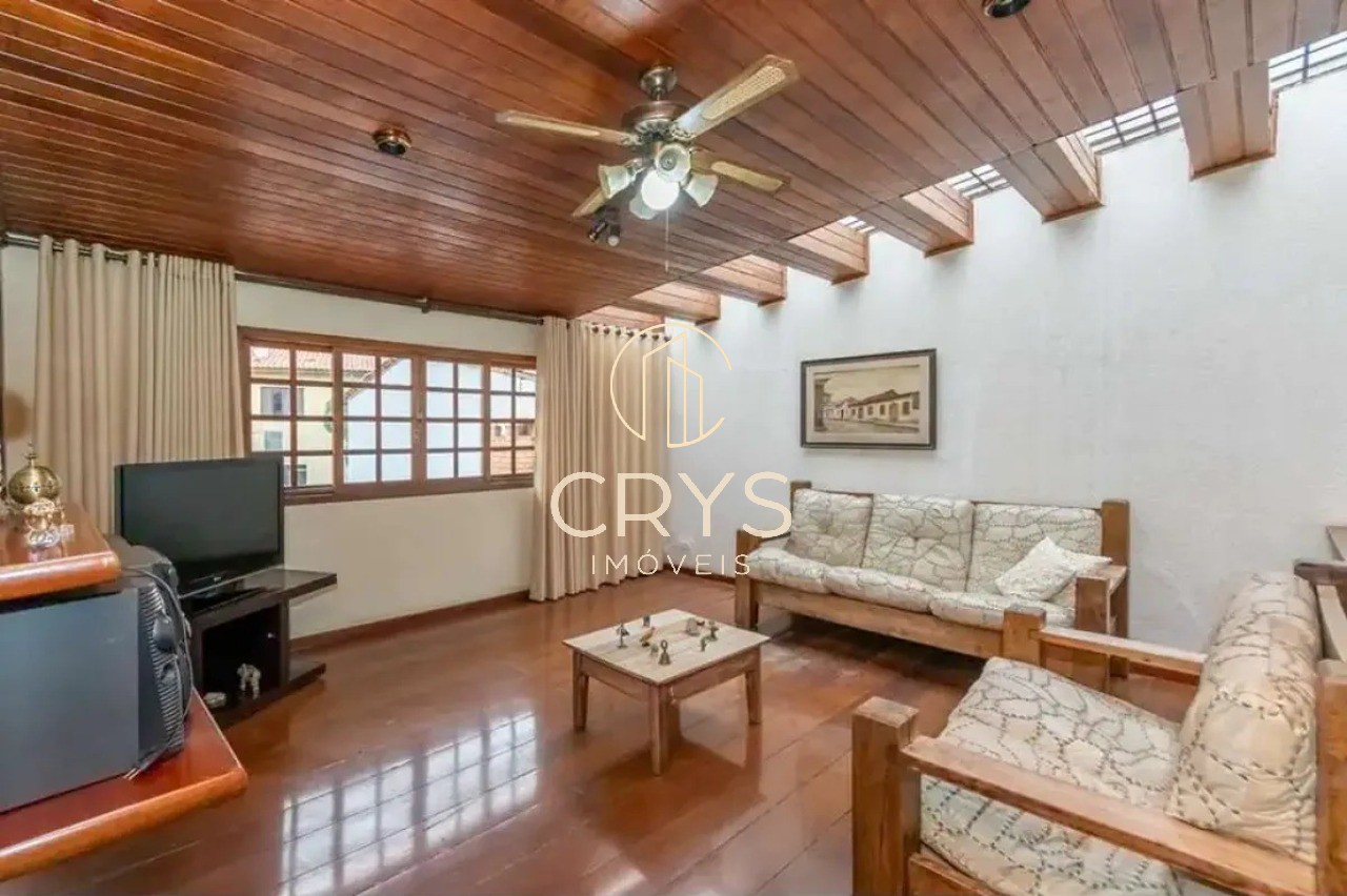 Casa, 3 quartos, 174 m² - Foto 1