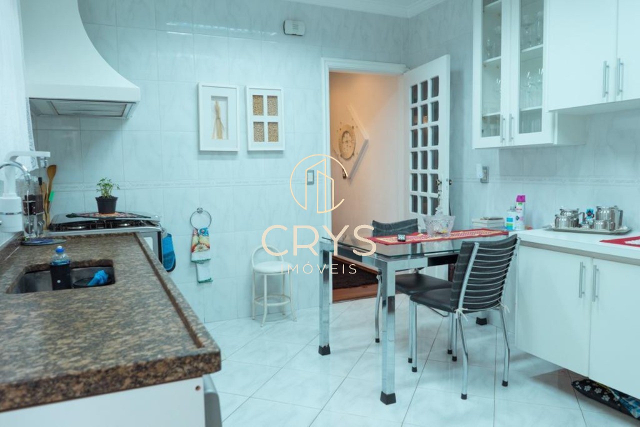 Casa, 3 quartos, 240 m² - Foto 14