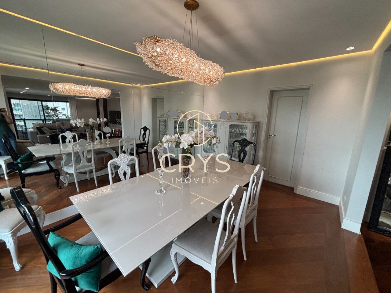 Apartamento, 4 quartos, 230 m² - Foto 8