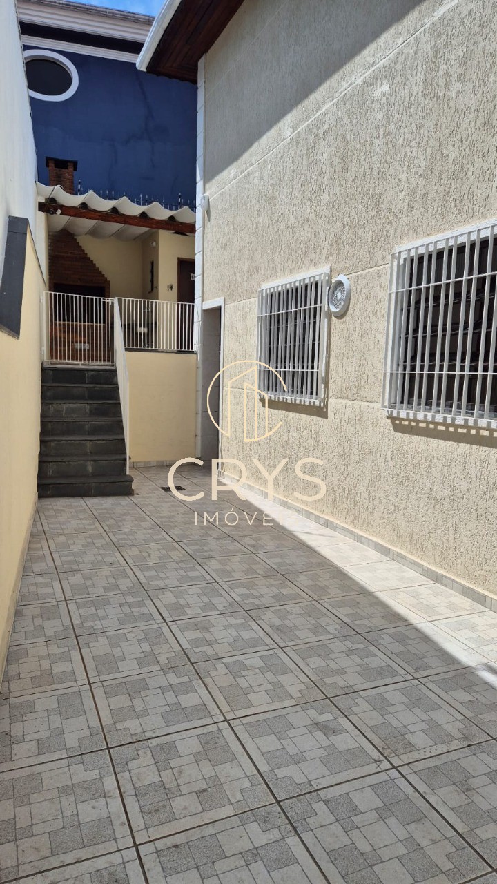 Casa, 3 quartos, 200 m² - Foto 13