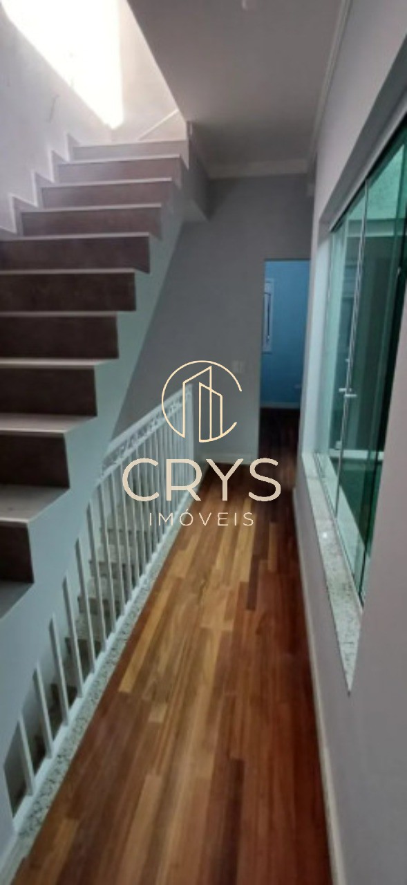 Casa, 3 quartos, 245 m² - Foto 3