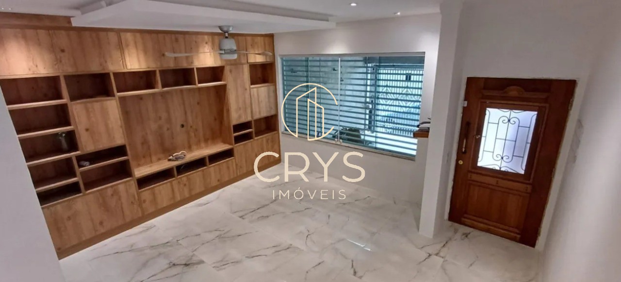 Casa, 3 quartos, 245 m² - Foto 1