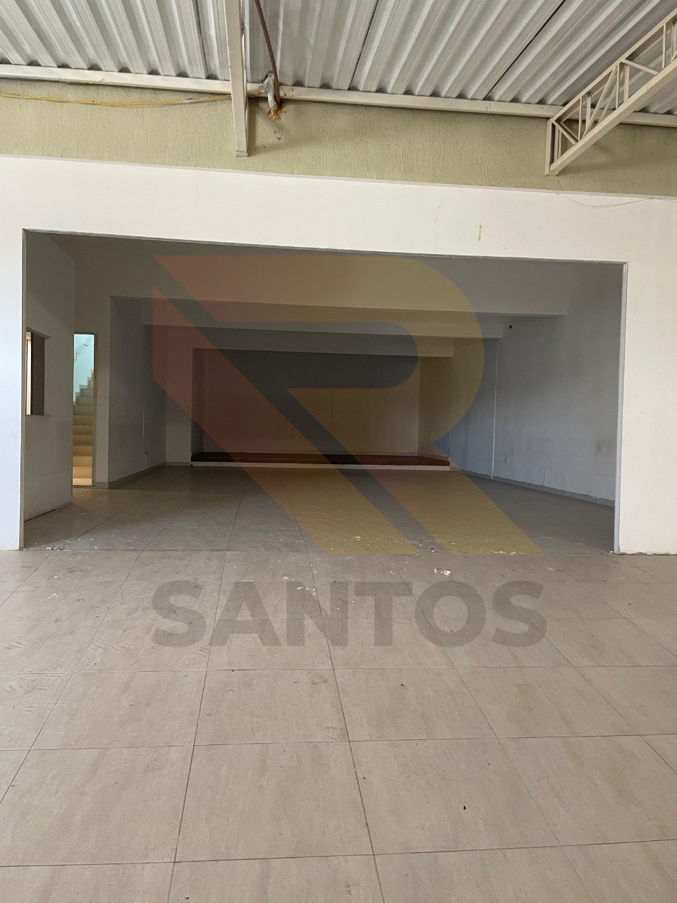 Loja-Salão, 400 m² - Foto 1