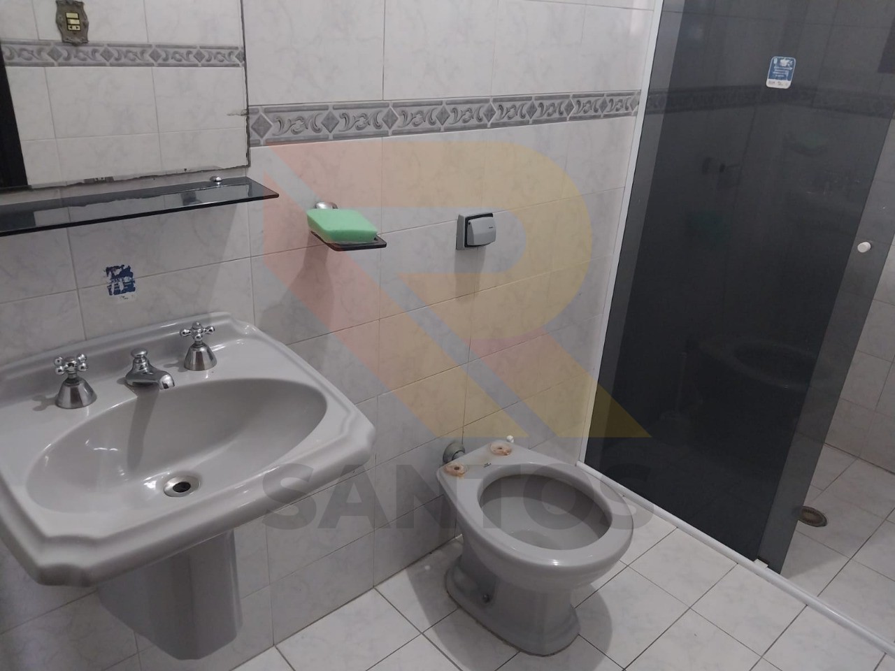 Casa, 2 quartos, 450 m² - Foto 1
