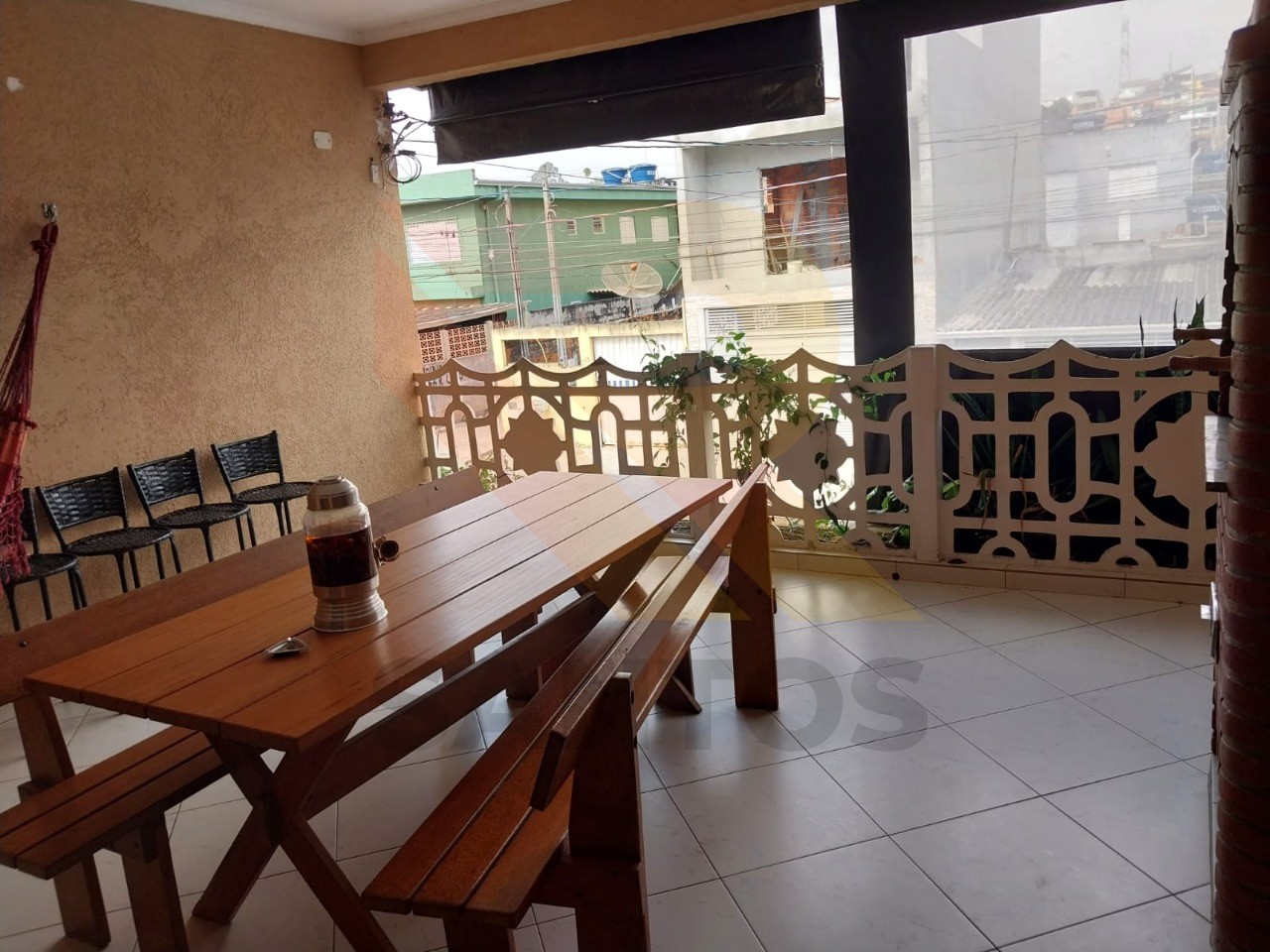 Casa, 2 quartos, 250 m² - Foto 1