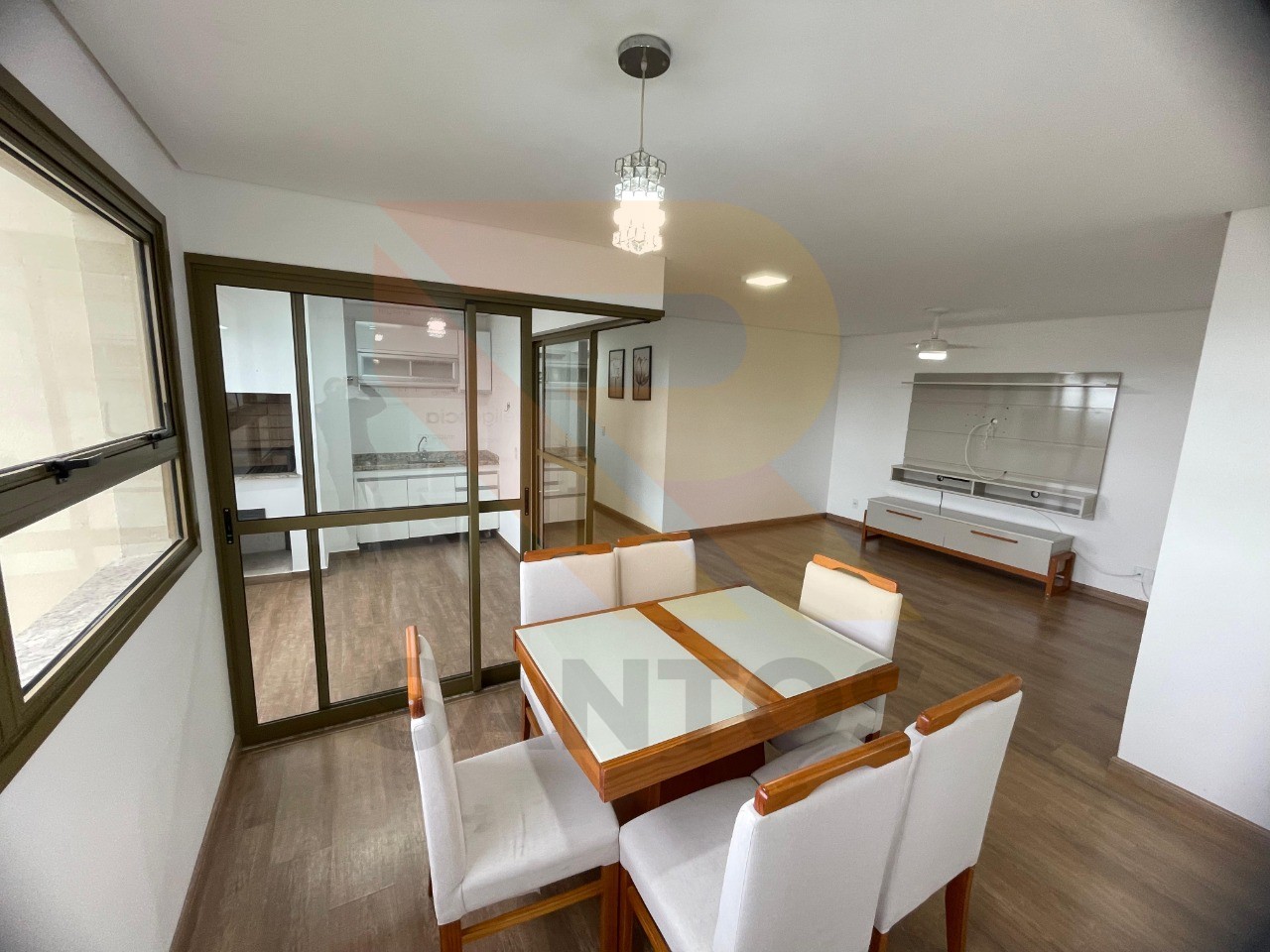 Apartamento, 2 quartos, 56 m² - Foto 1
