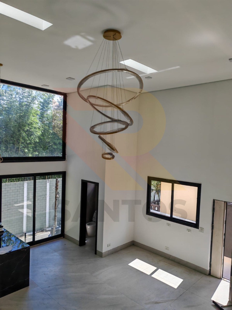 Casa, 4 quartos, 250 m² - Foto 1