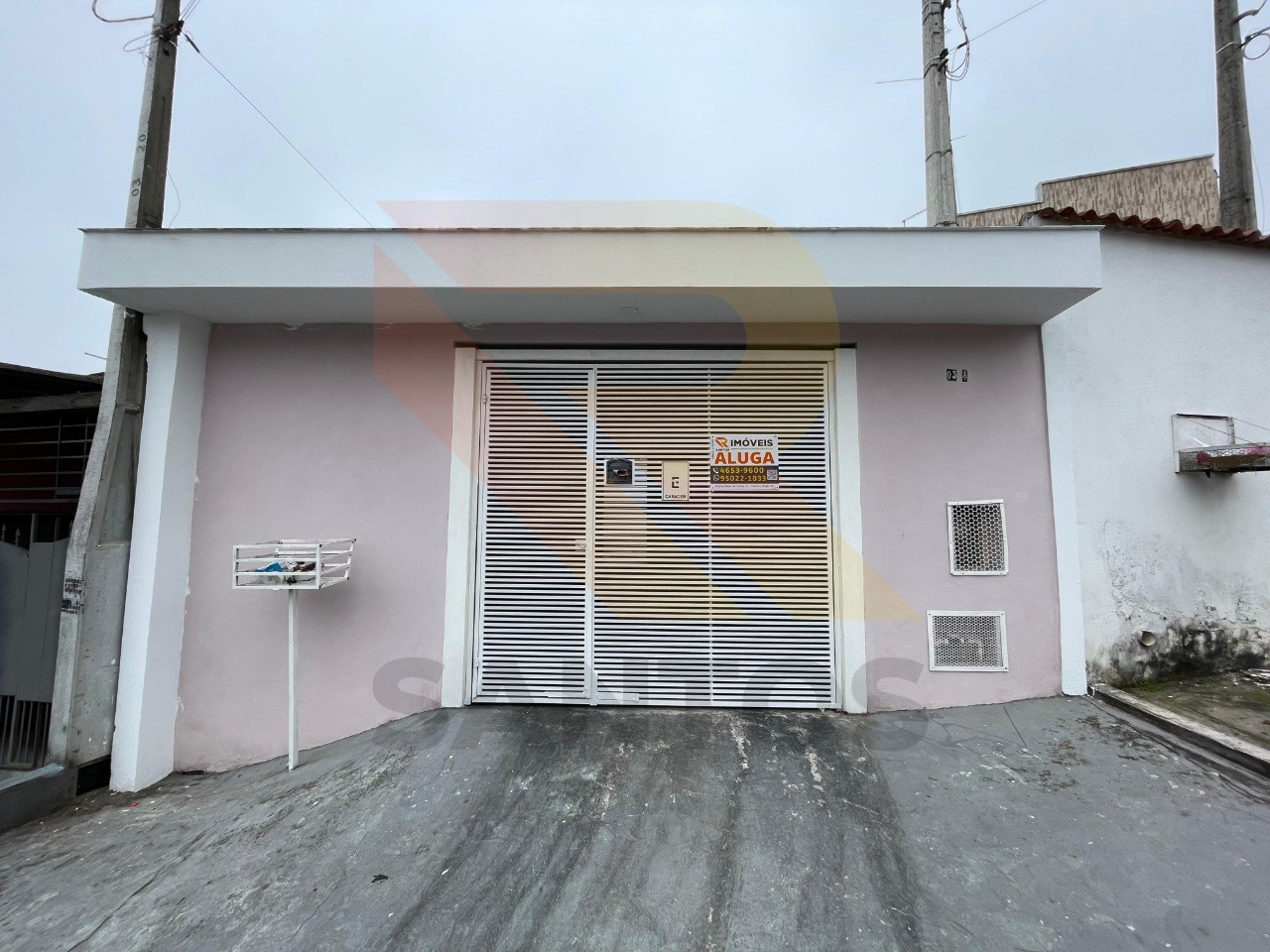 Casa, 2 quartos, 200 m² - Foto 1