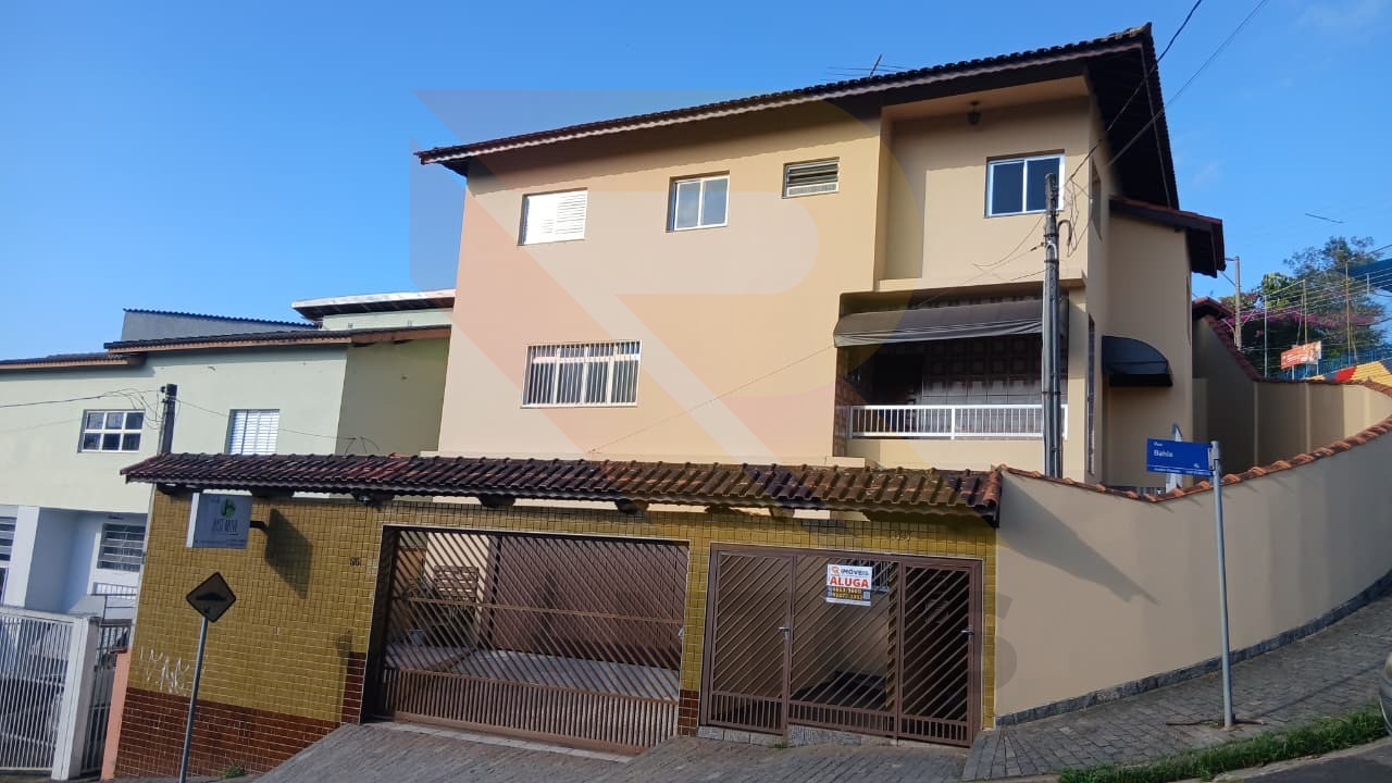 Casa, 3 quartos, 200 m² - Foto 1