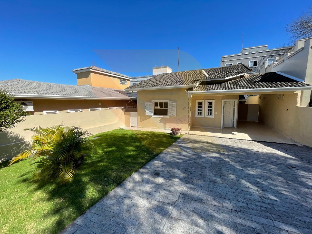 Casa, 3 quartos, 150 m² - Foto 1