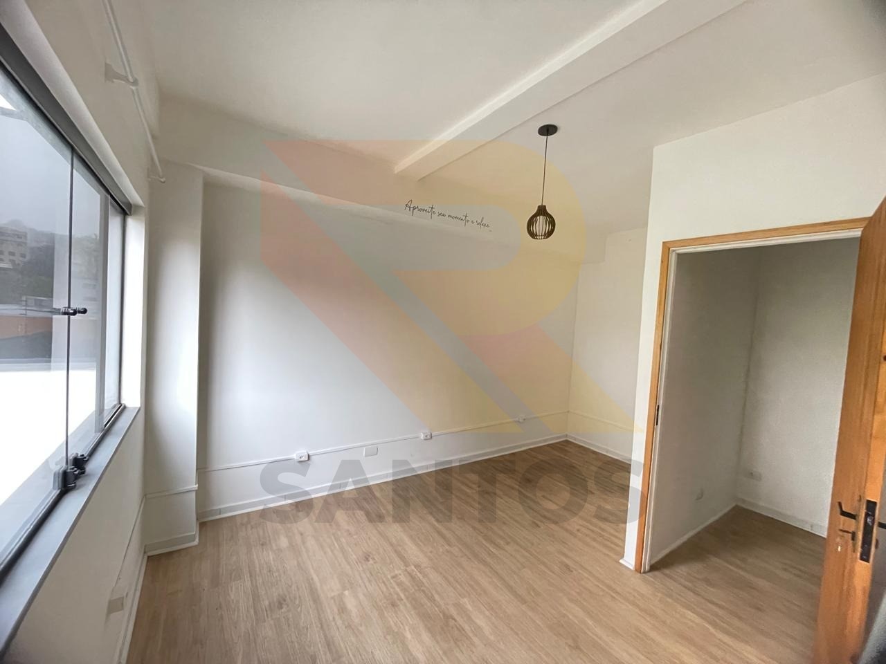 Sala-Conjunto, 40 m² - Foto 1