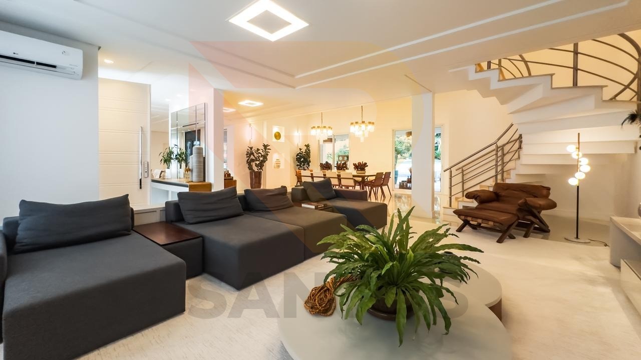 Casa, 4 quartos, 1527 m² - Foto 1