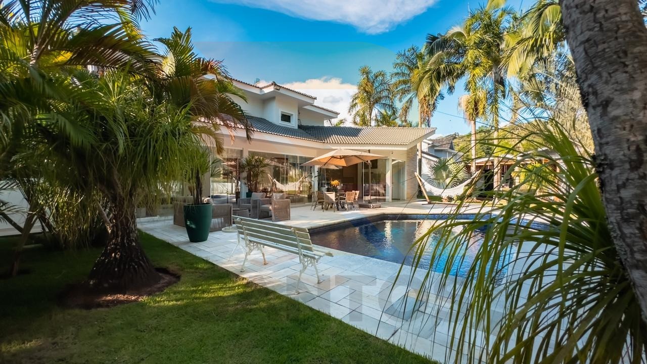 Casa, 4 quartos, 1527 m² - Foto 4