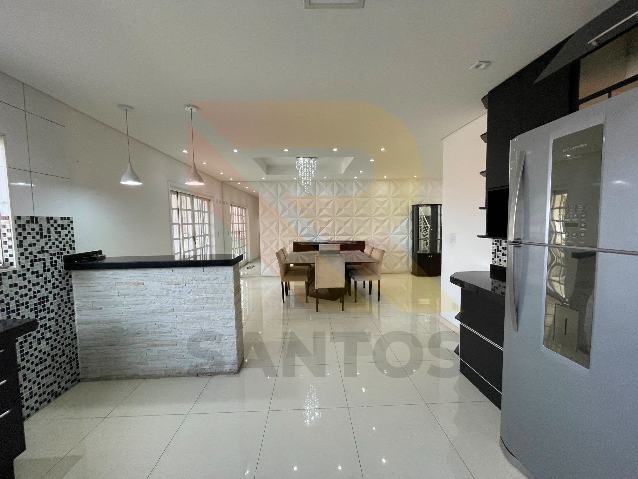 Casa, 3 quartos, 250 m² - Foto 32