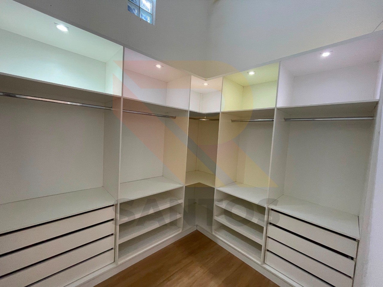 Casa, 3 quartos, 250 m² - Foto 15