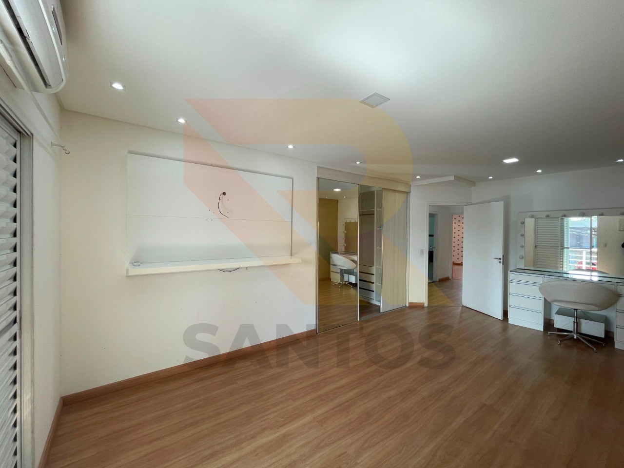 Casa, 3 quartos, 250 m² - Foto 26