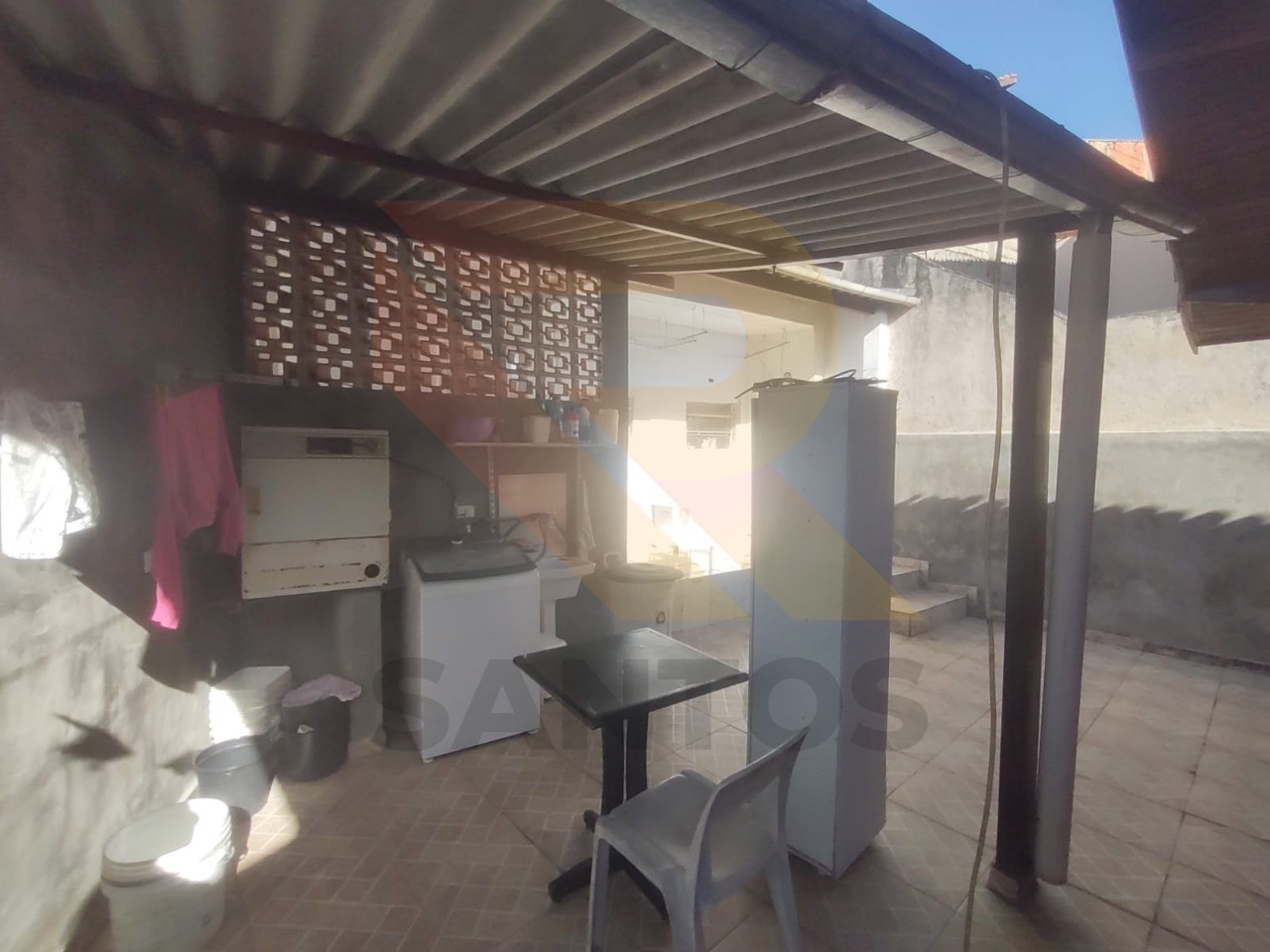 Casa, 2 quartos, 323 m² - Foto 1