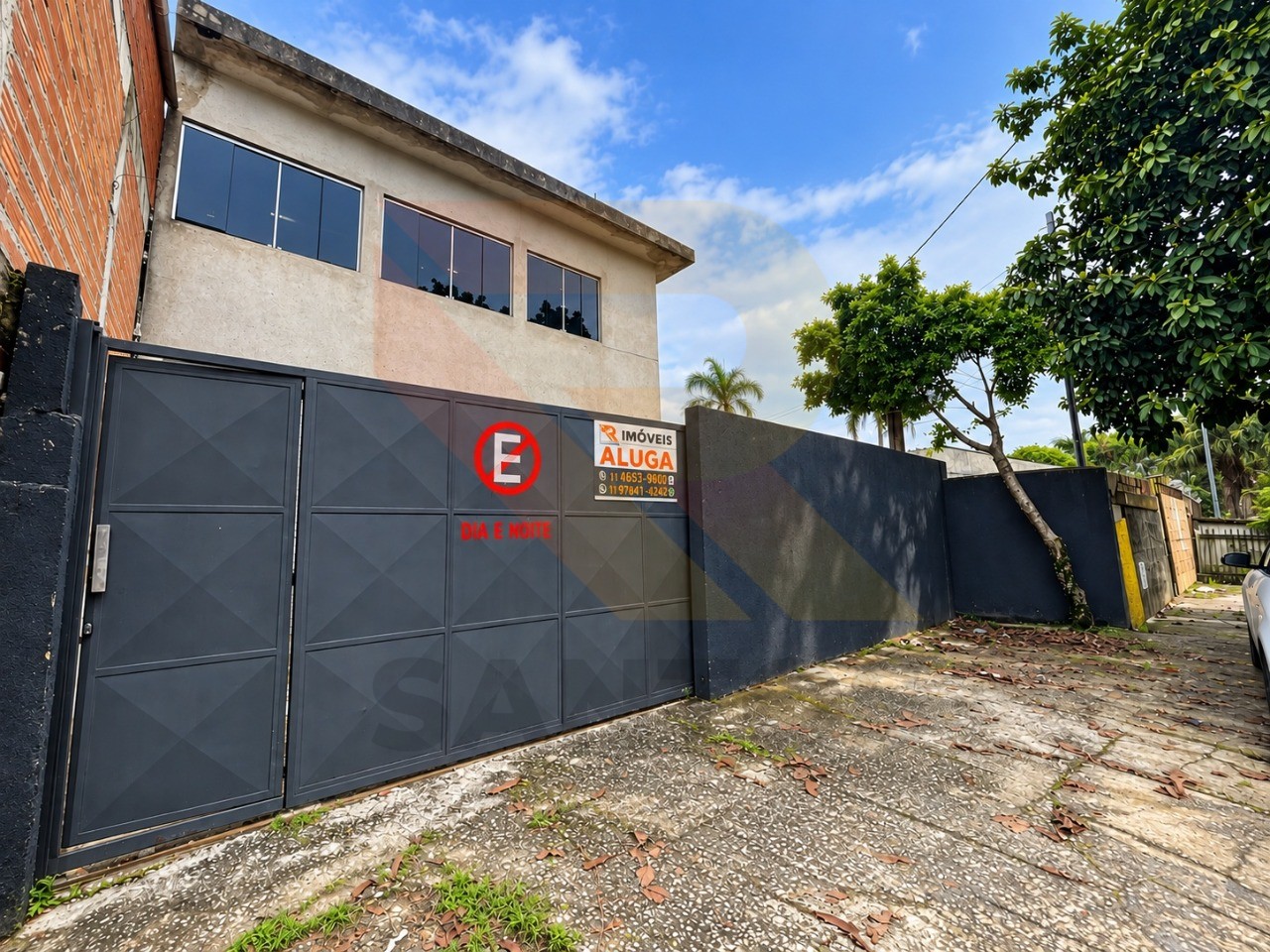 Depósito-Galpão, 167 m² - Foto 1