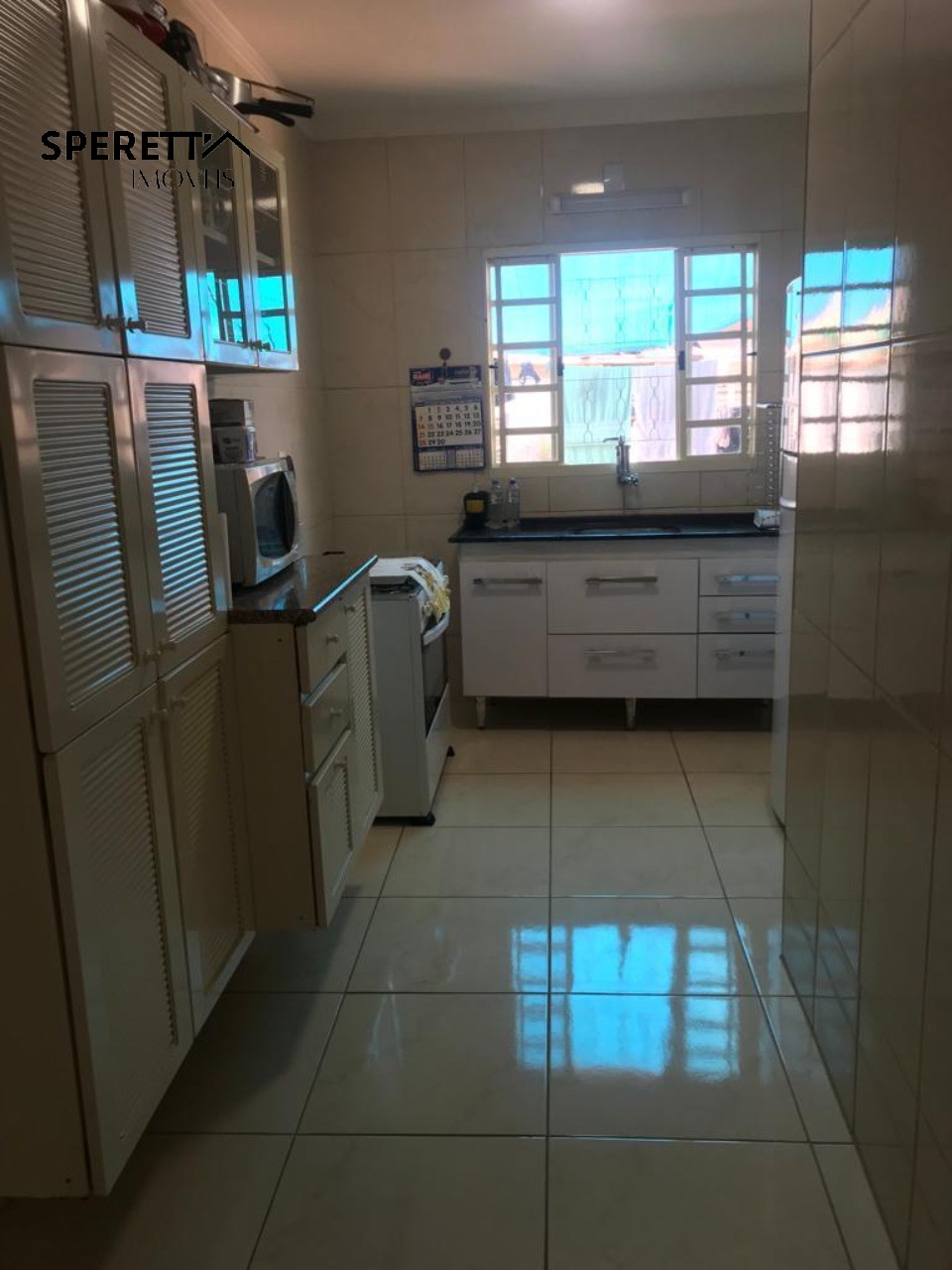 Casa à venda com 3 quartos, 88m² - Foto 3