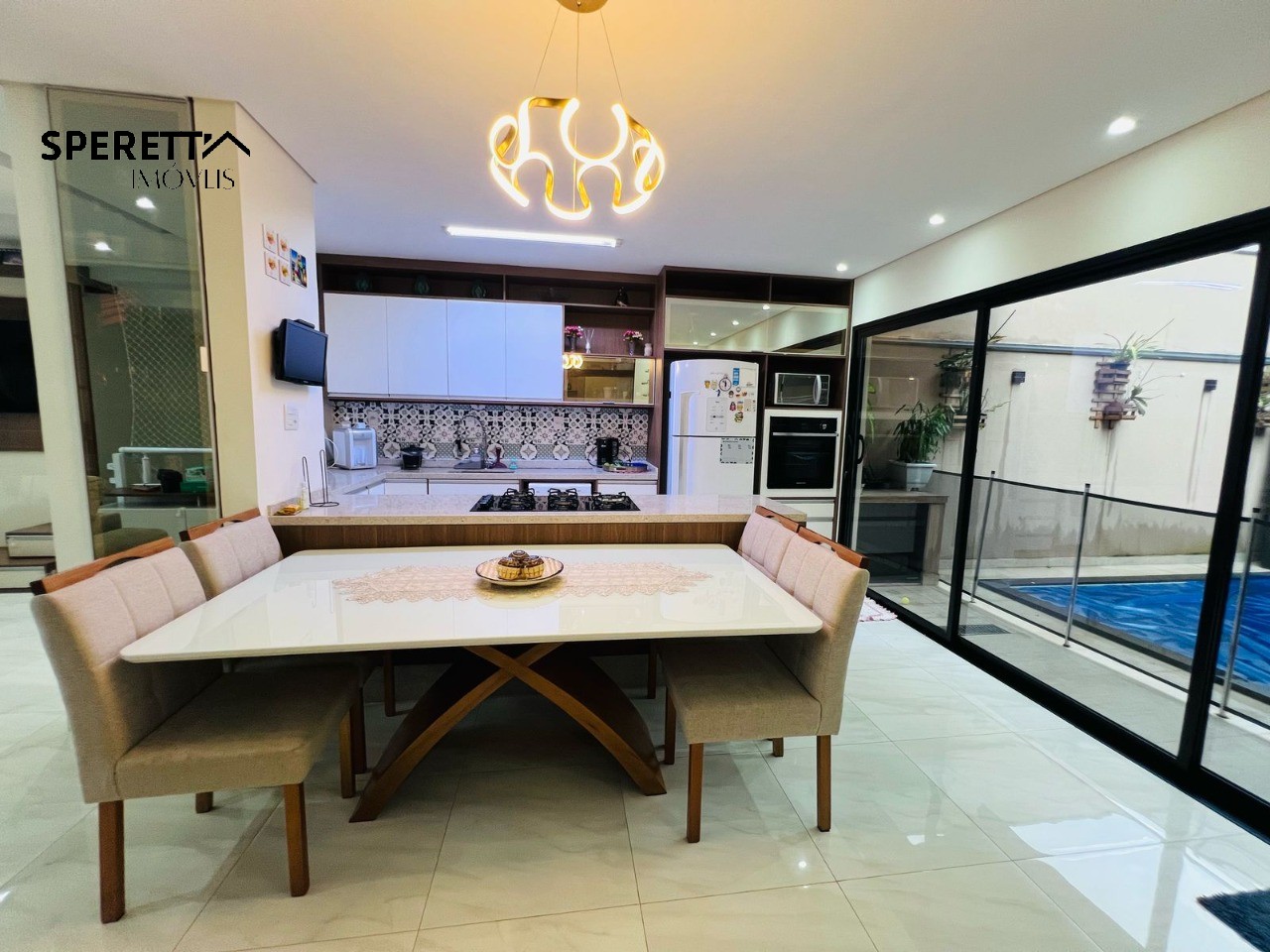 Casa, 4 quartos, 210 m² - Foto 4