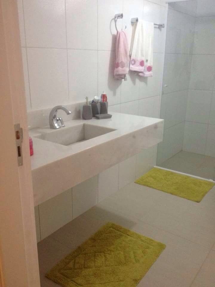 Excelente casa Térrea com edícula completa nos fundos,140 metros de área construída.