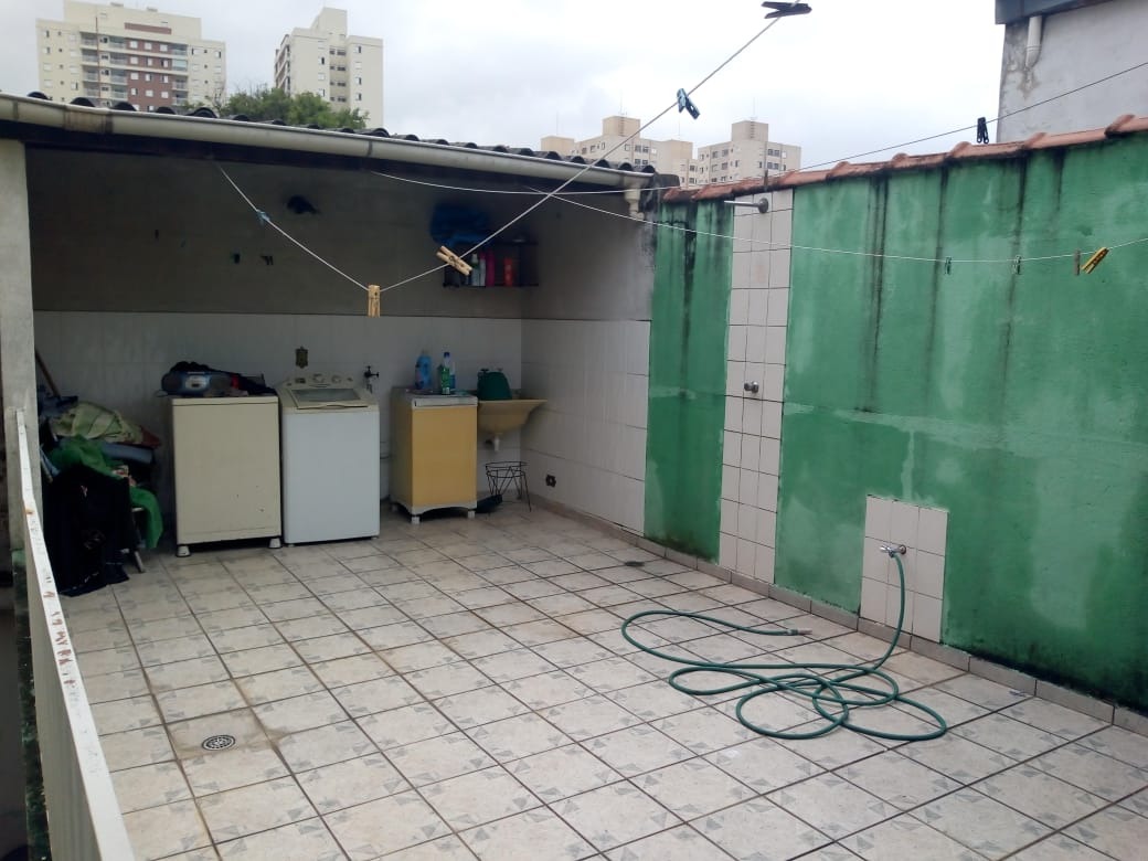 Excelente Sobrado ao lado da estação Bresser com 300 metros.