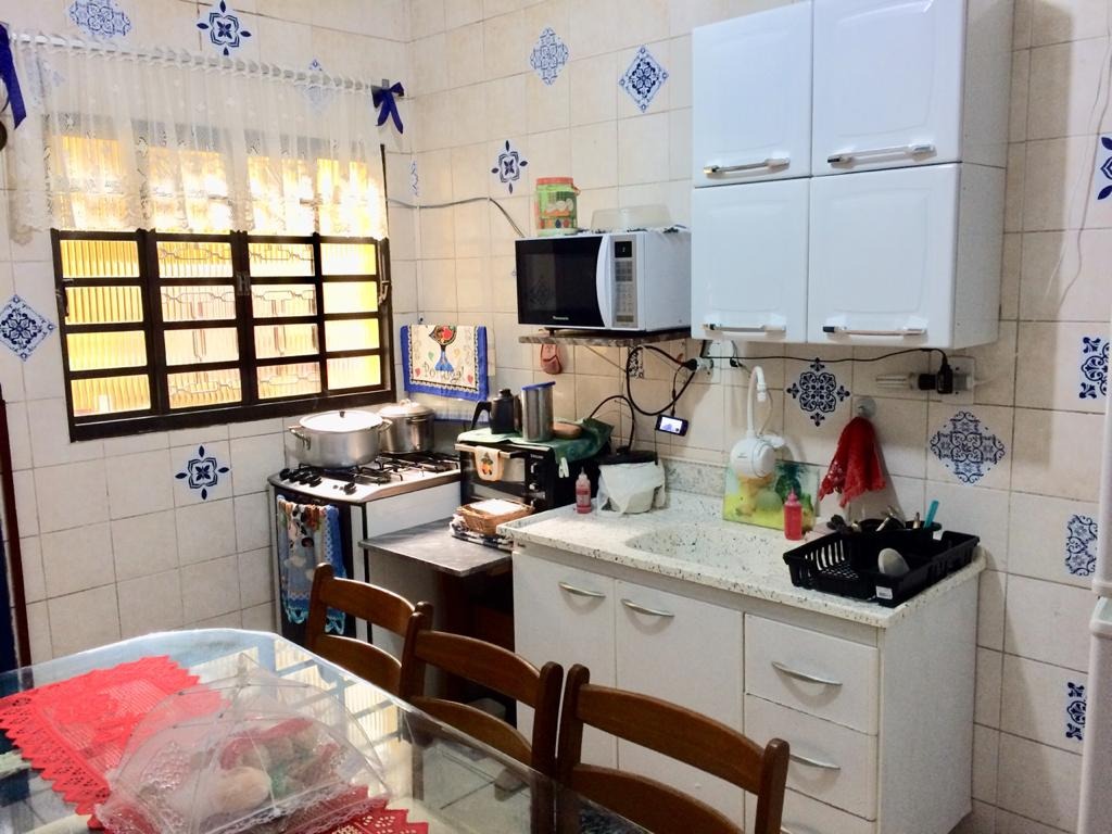Sobrado comercial - frente ao metrô vila prudente - e uninove