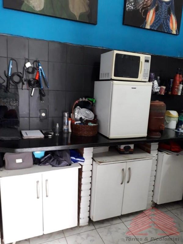 Sobrado comercial - frente ao metrô vila prudente - e uninove