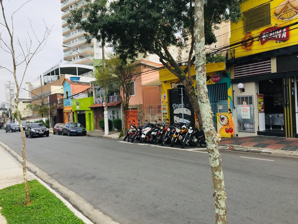 Sobrado comercial - frente ao metrô vila prudente - e uninove