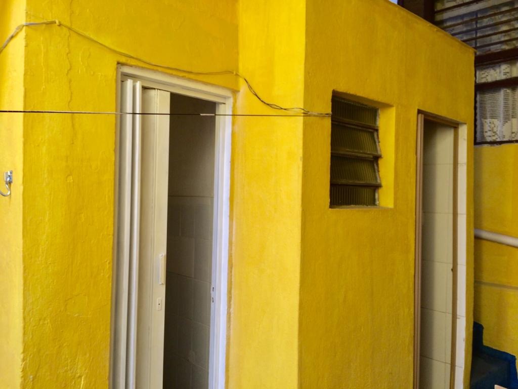 Sobrado comercial - frente ao metrô vila prudente - e uninove